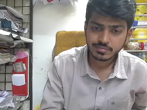 Snapshot of cute_modell chatting on November 29, 11:57 am cute modell online show from November 29, 11:57 am