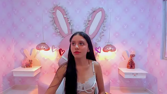 KAHTY JONES online show from March 23, 1:31 am