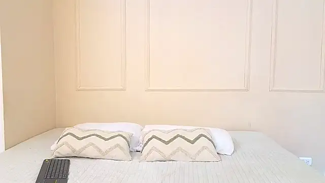 Snapshot of mr_danni chatting on October 29, 6:53 pm mr danni online show from October 29, 6:53 pm