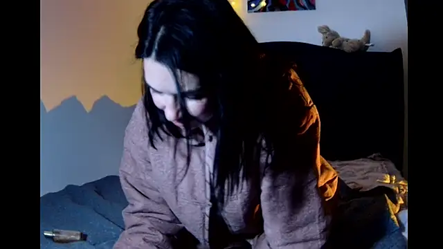 Snapshot of Mylaya chatting on January 17, 6:02 pm Mylaya online show from January 17, 6:02 pm