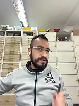 leonardohot1987 online show from January 17, 5:41 pm