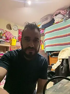 leonardohot1987 online show from January 24, 2:28 am