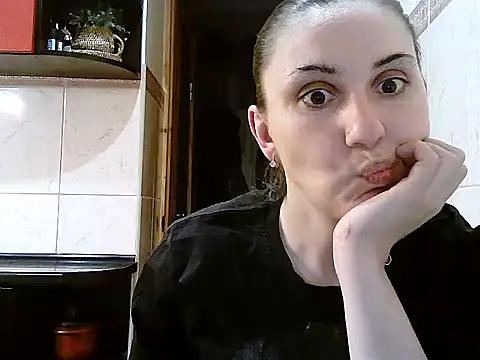 Yuliia30 online show from March 26, 7:08 pm