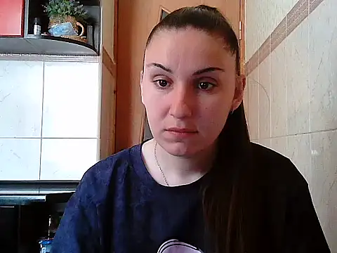 Yuliia30 online show from May 9, 7:35 am