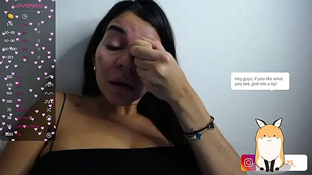 Snapshot of Anddyy__ chatting on February 13, 5:33 pm Anddyy online show from February 13, 5:33 pm