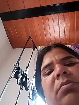 Snapshot of ladysleeper3 chatting on May 22, 4:56 pm ladysleeper3 online show from May 22, 4:56 pm