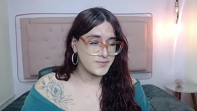 kathepickmanx online show from October 4, 3:37 am