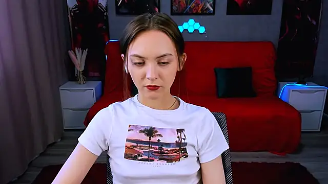 Snapshot of JesssWalker chatting on March 19, 9:28 am JesssWalker online show from March 19, 9:28 am