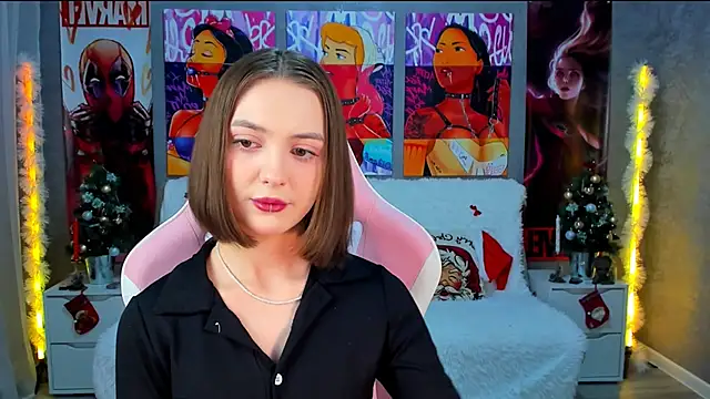 Snapshot of JesssWalker chatting on December 14, 6:56 pm JesssWalker online show from December 14, 6:56 pm