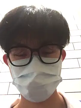 zhsase online show from April 11, 1:15 pm