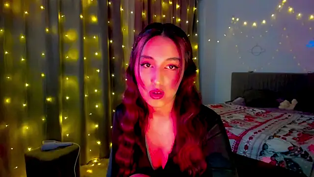 anna elfi online show from January 15, 4:00 pm