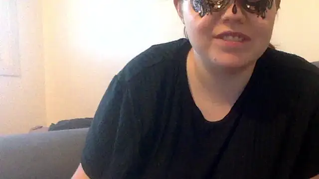 Snapshot of Lacoquinedu636 chatting on January 22, 7:25 am Lacoquinedu636 online show from January 22, 7:25 am