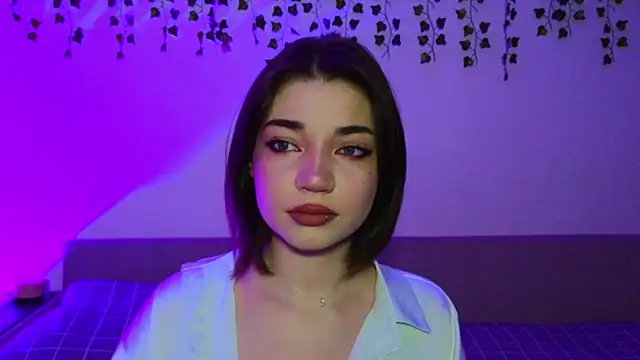 Snapshot of CassJonn chatting on March 5, 4:47 pm CassJonn online show from March 5, 4:47 pm