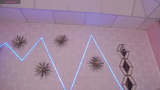 BustyEva  online show from November 14, 4:49 pm