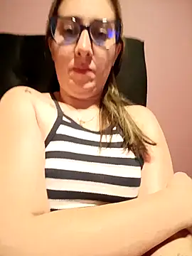 CHARLOTTE 1711 online show from March 13, 2:40 am