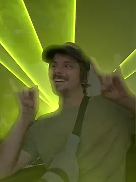 skibidibomba online show from February 11, 5:29 pm