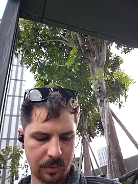 skibidibomba online show from December 4, 9:18 am