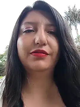 Snapshot of Melyy_Edii chatting on May 10, 8:47 pm Melyy Edii online show from May 10, 8:47 pm