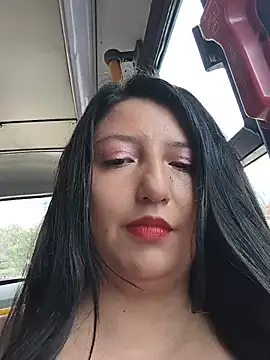 Snapshot of Melyy_Edii chatting on May 17, 5:20 pm Melyy Edii online show from May 17, 5:20 pm