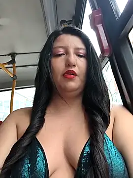Snapshot of Melyy_Edii chatting on June 5, 7:19 pm Melyy Edii online show from June 5, 7:19 pm