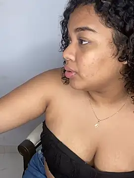 Alexajewels online show from January 13, 10:26 pm