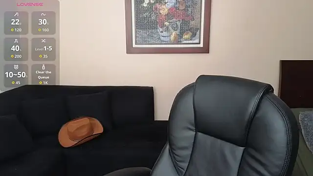 hairyncuteass online show from March 21, 4:21 pm