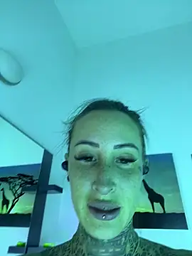 Black sweet Rose online show from January 23, 10:01 pm