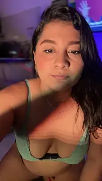 Snapshot of saraa_franco_ chatting on October 30, 3:52 am saraa franco online show from October 30, 3:52 am