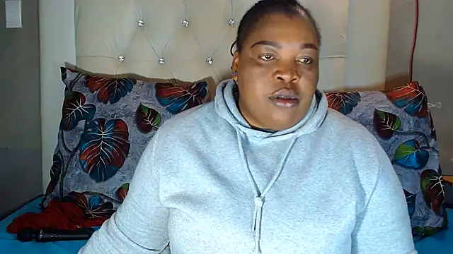Snapshot of omalicha98 chatting on July 9, 5:44 am omalicha98 online show from July 9, 5:44 am