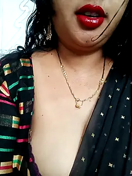 Snapshot of Haseena_Baby chatting on February 5, 3:22 am Haseena Baby online show from February 5, 3:22 am
