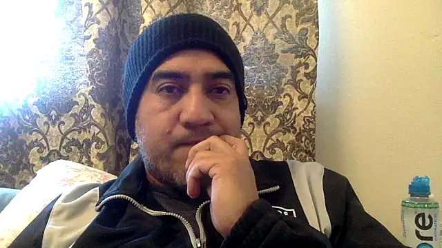 Snapshot of smoothwick chatting on January 13, 7:21 pm smoothwick online show from January 13, 7:21 pm