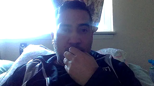Snapshot of smoothwick chatting on January 16, 4:50 pm smoothwick online show from January 16, 4:50 pm