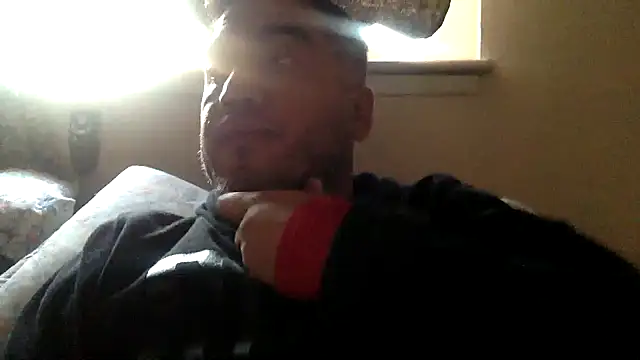 Snapshot of smoothwick chatting on January 18, 12:46 am smoothwick online show from January 18, 12:46 am