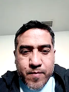 Snapshot of smoothwick chatting on March 10, 12:18 am smoothwick online show from March 10, 12:18 am