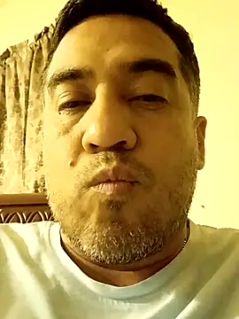 Snapshot of smoothwick chatting on March 10, 5:33 am smoothwick online show from March 10, 5:33 am