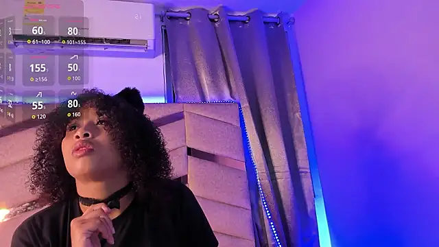 BrigitteRoy  online show from March 18, 3:09 am