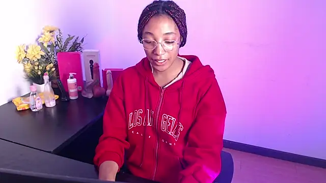 esmeralda-bk online show from March 18, 10:46 pm