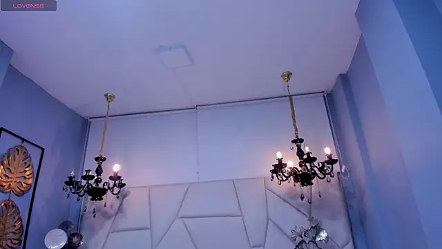 Aitana Hilton  online show from November 28, 12:19 pm