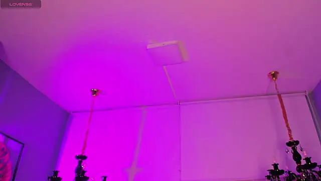 Aitana Hilton  online show from January 15, 11:59 am