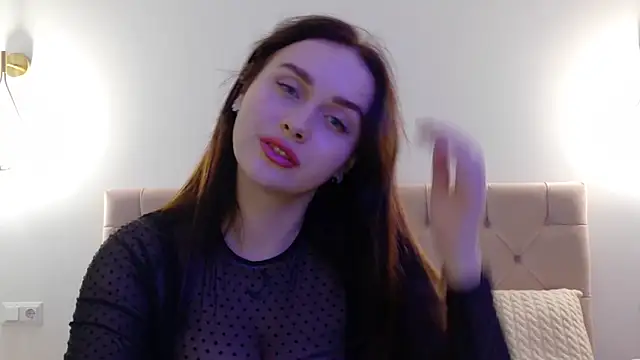 Lilliana Moon online show from January 18, 1:29 pm