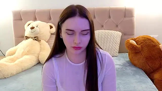 Lilliana Moon online show from April 19, 9:19 am