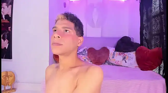 Ethan Boyy online show from February 12, 5:05 pm