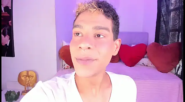 Ethan Boyy online show from February 17, 6:48 pm