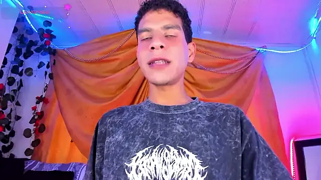 Ethan Boyy online show from January 15, 9:51 pm