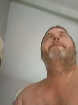 Snapshot of watchingme chatting on January 14, 2:53 pm watchingme online show from January 14, 2:53 pm