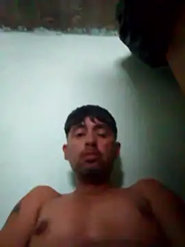 Snapshot of Pesespada chatting on February 26, 9:03 pm Pesespada online show from February 26, 9:03 pm