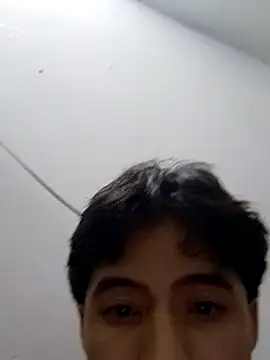 Snapshot of Sm1thXx chatting on February 7, 7:18 am Sm1thXx online show from February 7, 7:18 am