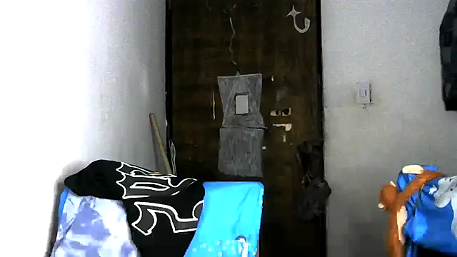 Snapshot of Sm1thXx chatting on February 25, 2:25 am Sm1thXx online show from February 25, 2:25 am