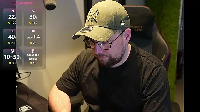 justinitt online show from December 18, 9:48 am