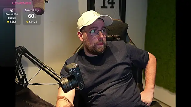 justinitt online show from December 22, 7:22 pm